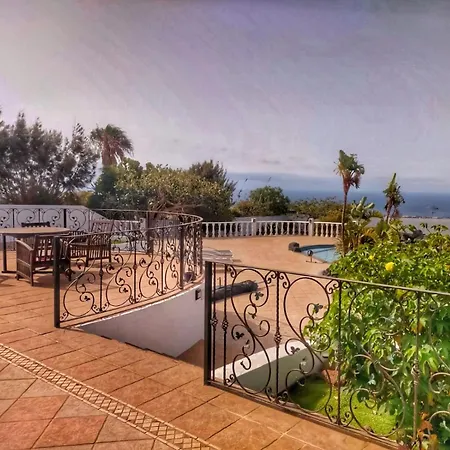 Βίλα Wonderful Country With Amazing Sea View